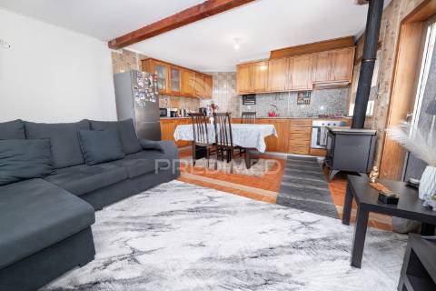 Terreno com 2 casas independentes em gualtar, braga!
