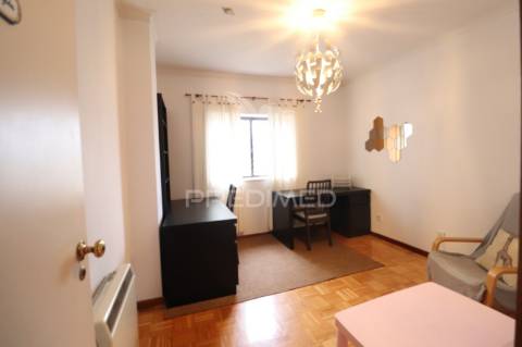 Conquiste o seu espaço, fantástico apartamento t4