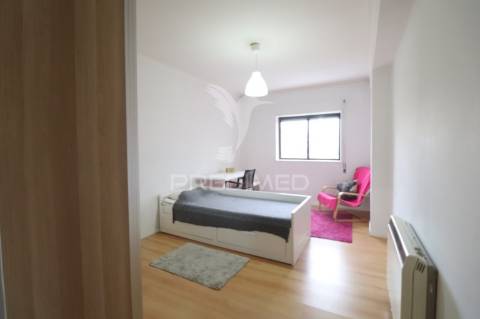 Conquiste o seu espaço, fantástico apartamento t4