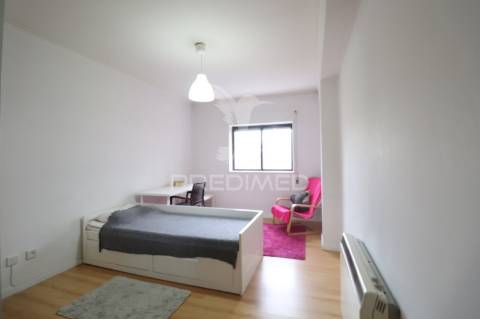 Conquiste o seu espaço, fantástico apartamento t4
