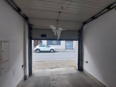 Garagem box alto seixalinho, barreiro