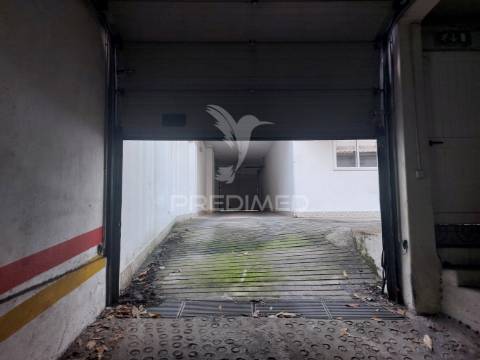 Garagem box alto seixalinho, barreiro