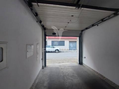 Garagem box alto seixalinho, barreiro