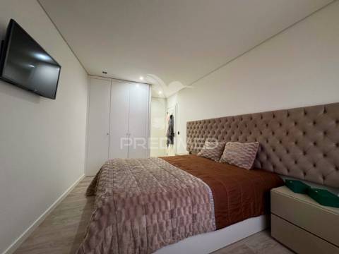 Apartamento t2 na póvoa de varzim - próximo da praia