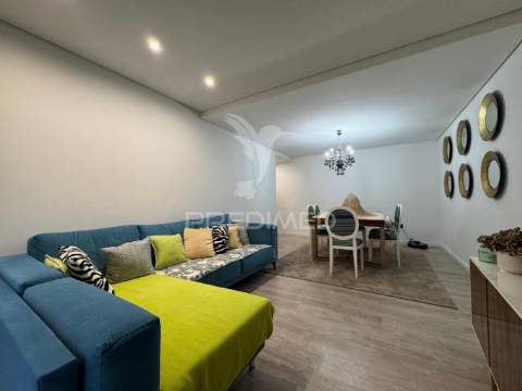 Apartamento t2 na póvoa de varzim - próximo da praia