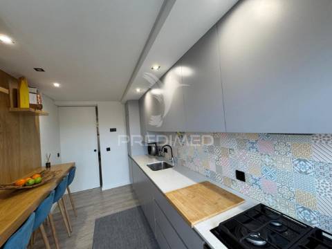 Apartamento t2 na póvoa de varzim - próximo da praia