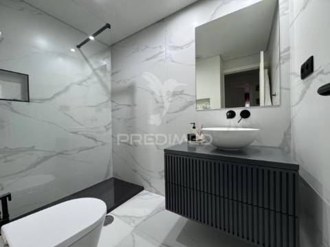 Apartamento t2 na póvoa de varzim - próximo da praia