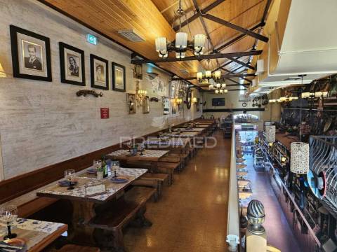 Restaurante em funcionamento para venda