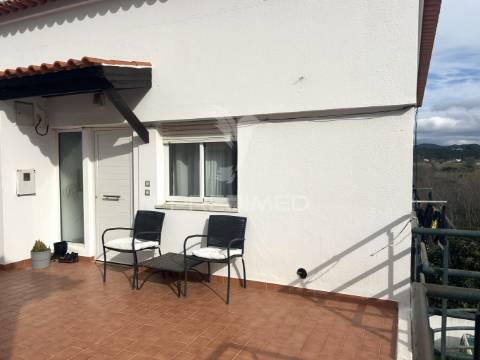 Apartamento t1+1 em aljezur
