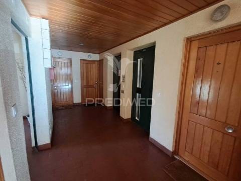 Apartamento t3 em loures