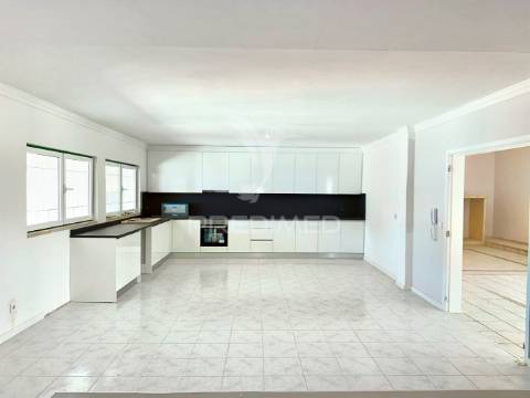 Moradia t5 | guia | pombal | leiria