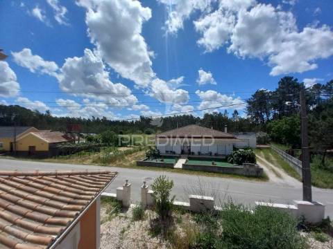 Magnífica moradia t7 próxima de leiria com terreno de 4650m²