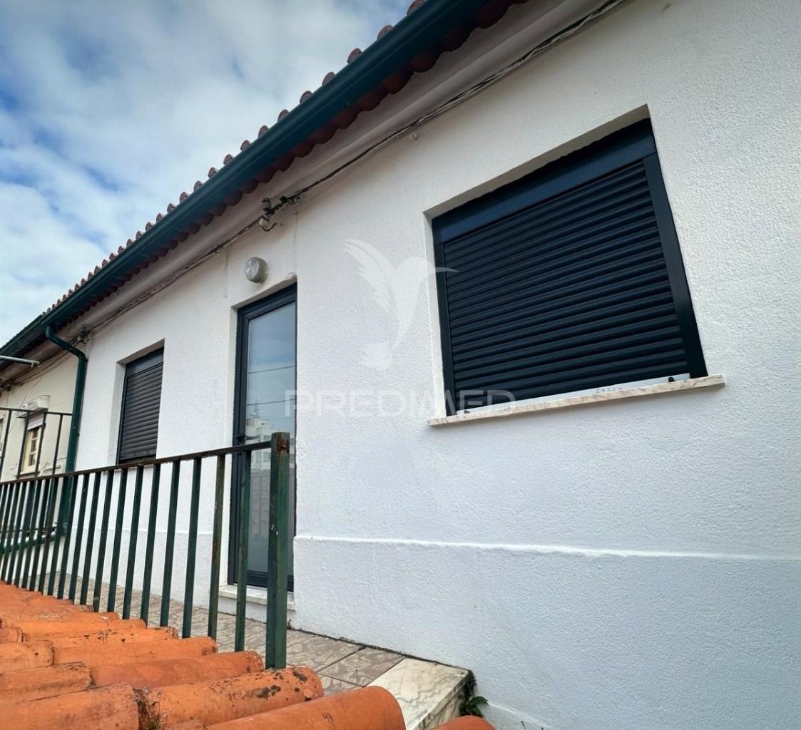 Moradia t2 na relvinha, coimbra