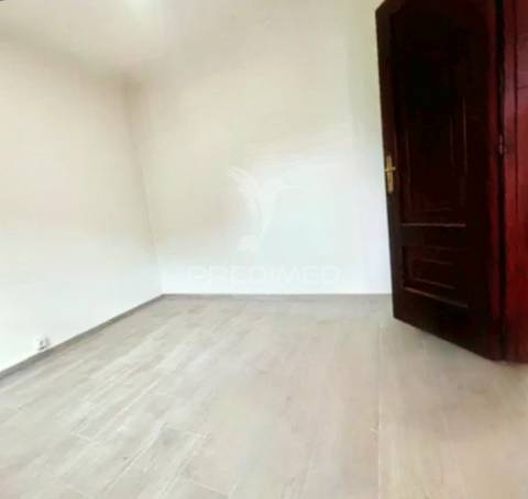 Moradia t2 na relvinha, coimbra