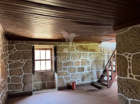 Quintinha com 2 casas (douro)
