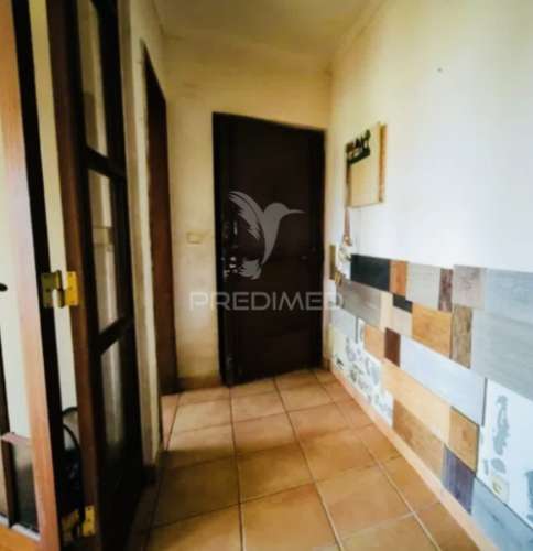 Apartamento t3 para remodelação | 125m² | loures