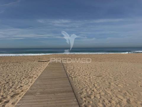 Moradia t3 com piscina lagoa de albufeira