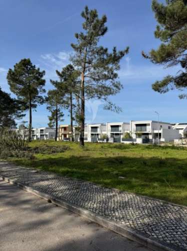 Moradia t3 com piscina lagoa de albufeira