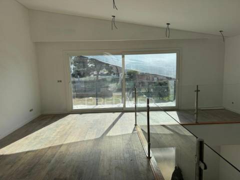 Moradia t3 com piscina lagoa de albufeira