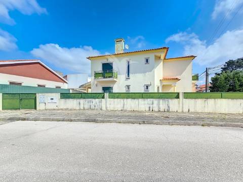 Moradia t4 na quinta do loureiro