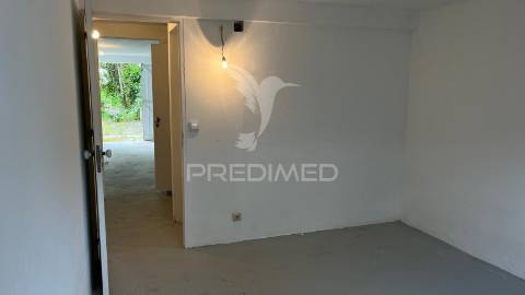 Apartamento t4+1 em torres novas