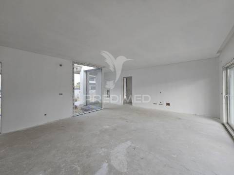 Moradia isolada t4, c/piscina e garagem,  oleiros - azeitão