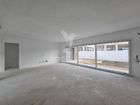 Moradia isolada t4, c/piscina e garagem,  oleiros - azeitão