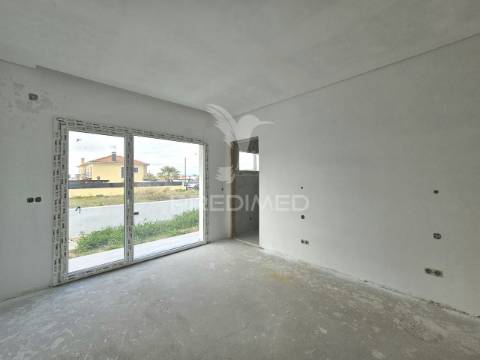 Moradia isolada t4, c/piscina e garagem,  oleiros - azeitão