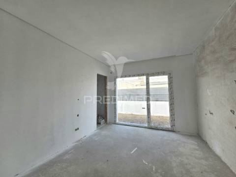Moradia isolada t4, c/piscina e garagem,  oleiros - azeitão