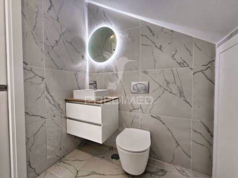 Moradia isolada t3, c/piscina e garagem, em azeitão