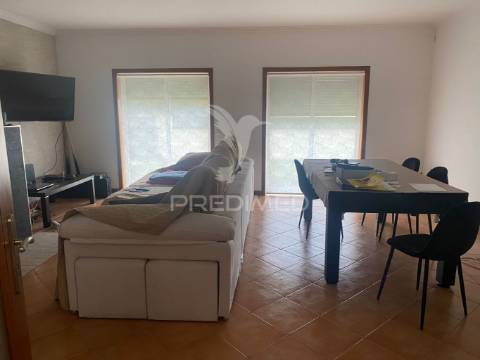 Moradia t4 na quinta do loureiro