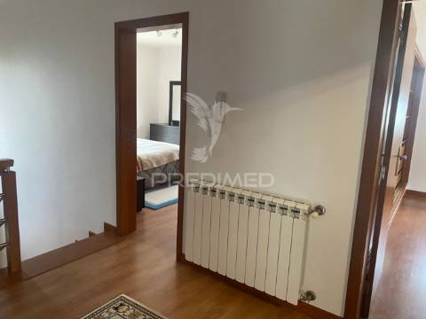 Moradia t4 na quinta do loureiro