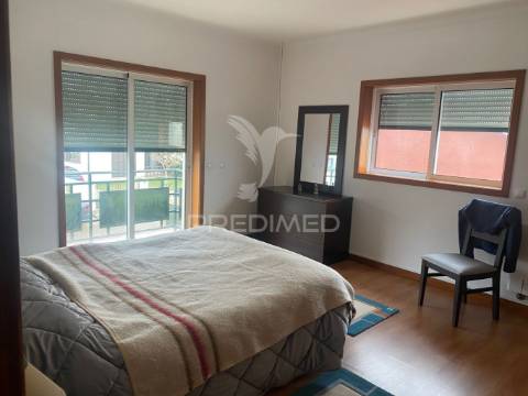 Moradia t4 na quinta do loureiro