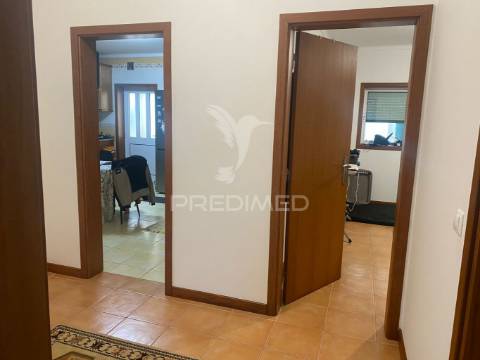 Moradia t4 na quinta do loureiro