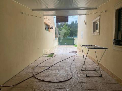 Moradia t4 na quinta do loureiro