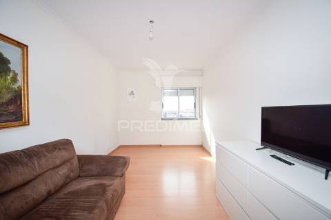Apartamento t1 | tapada das mercês