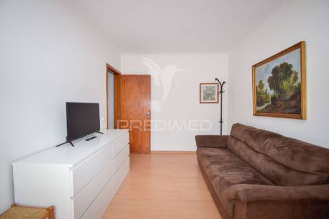 Apartamento t1 | tapada das mercês