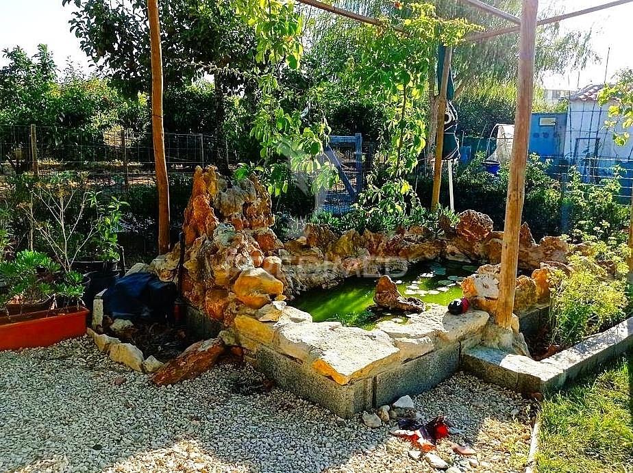 Quintinha em terreno  de 2 762m2, a 5 min das praias de sesimbra