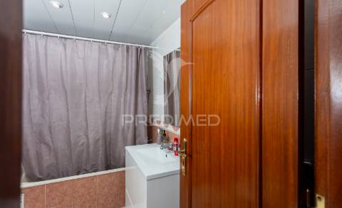 Apartamento t2 c/arrecadação santa marta do pinhal