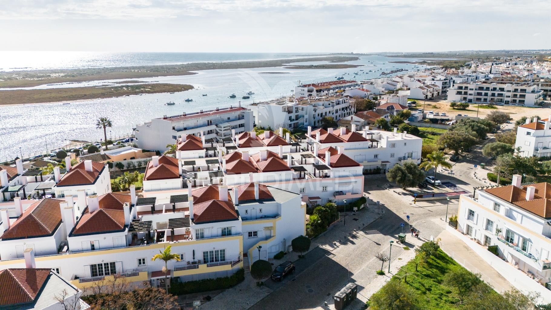 Apartamento t3 duplex com vista mar em cabanas de tavira