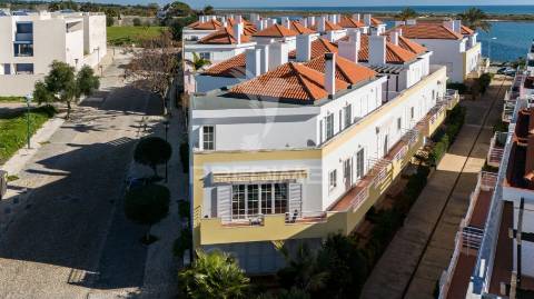 Apartamento t3 duplex com vista mar em cabanas de tavira