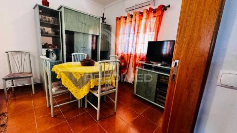 Duas moradias - t3 + t2 - boavista dos pinheiros - odemira