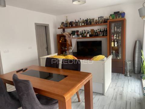 Apartamento t1 com terraço em leça da palmeira