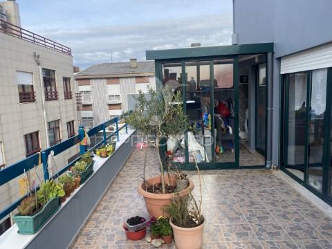 Apartamento t1 com terraço em leça da palmeira