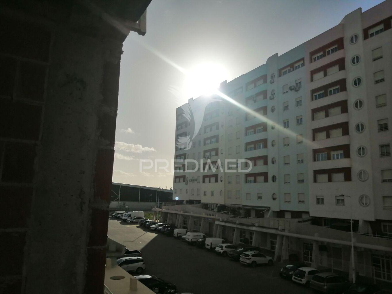 Apartamento t2 santa marta do pinhal