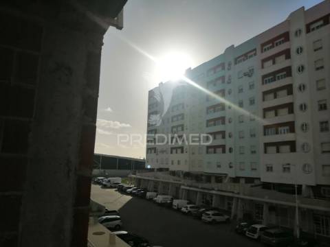 Apartamento t2 santa marta do pinhal