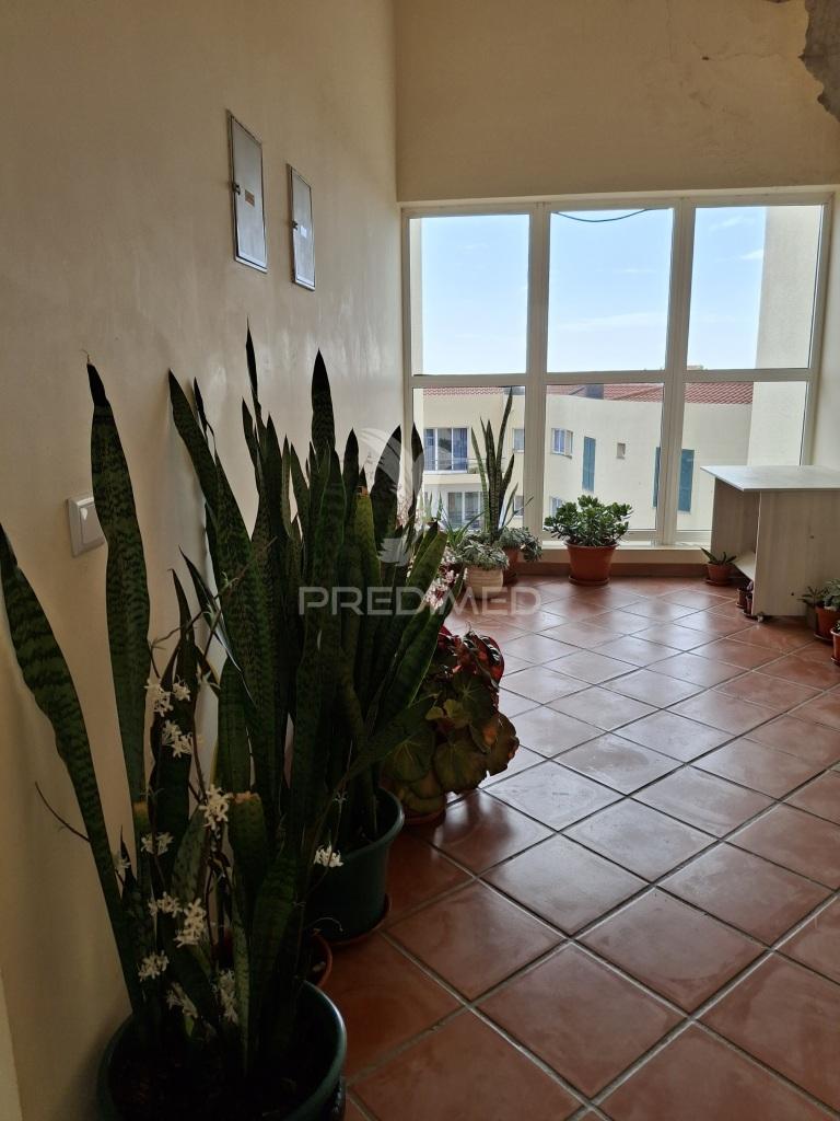 Apartamento t2 no caniço-eiras – 85,5m²