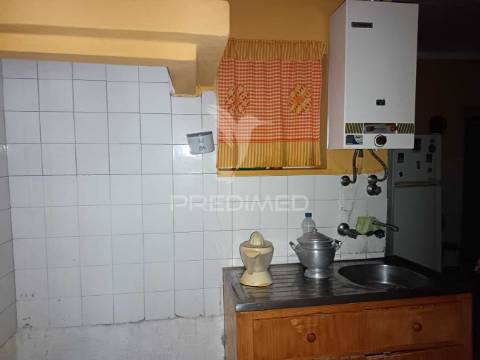 Moradia no bairro da boa fé em elvas - conforto e tradição com vista
