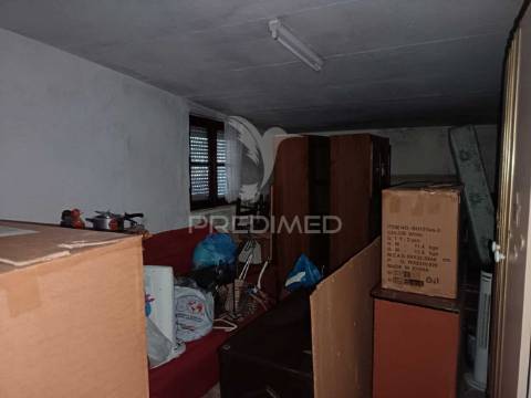 Moradia no bairro da boa fé em elvas - conforto e tradição com vista