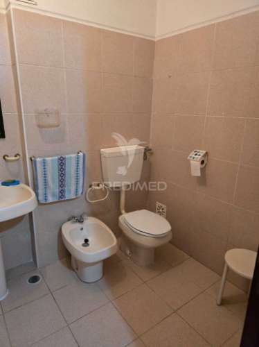 Apartamento t2 - com terraço e estacionamento - grândola